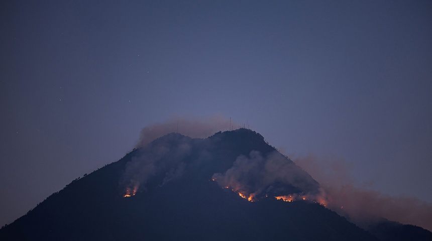 incendio volcan agua guatemala