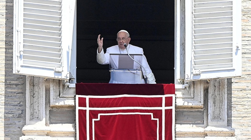 papa francisco insta no ser sobrios