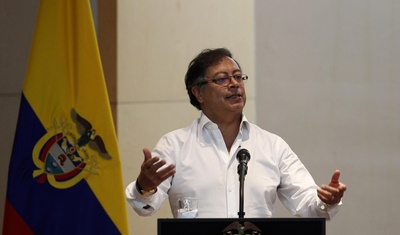 gustavo petro colombia