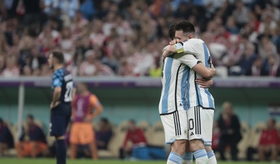 messi y julian alvarez