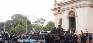 Policía asedia iglesia en Masaya