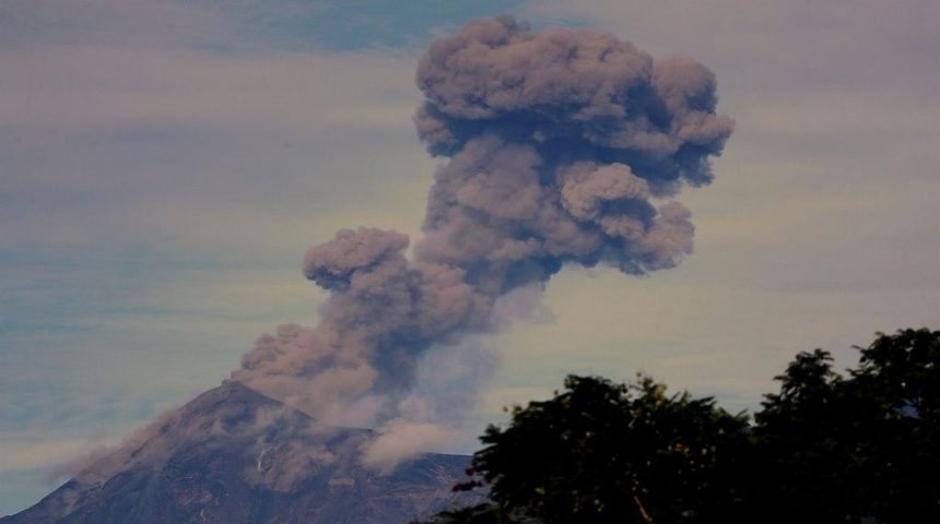 volcan fuego guatemala