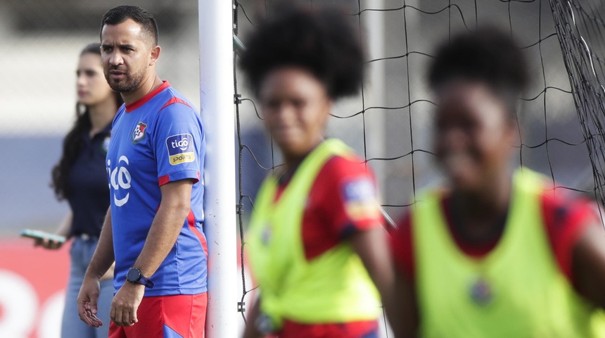 entrenador seleccion femenina panama