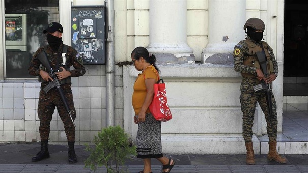 labores seguridad ejercito el salvador