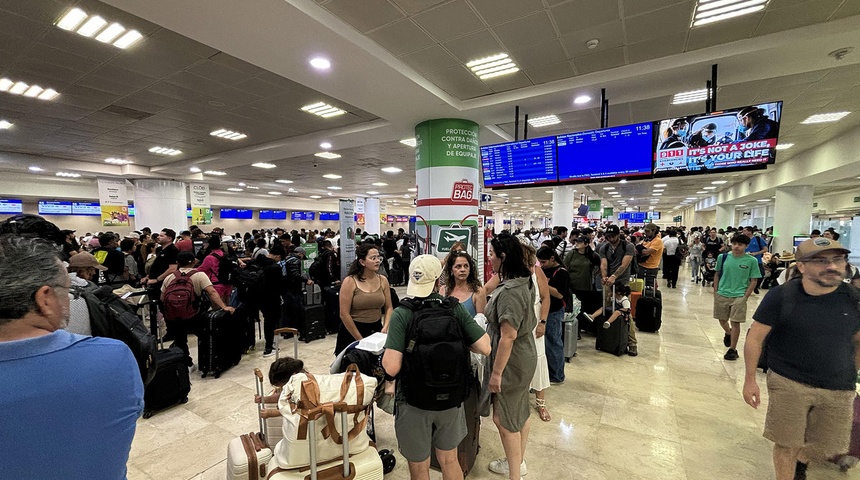 pasajeros aeropuerto mexico