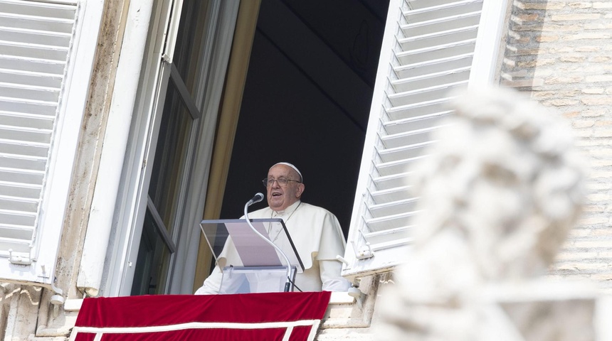 papa francisco viaje largo