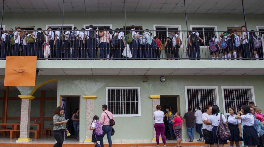 arranca año escolar