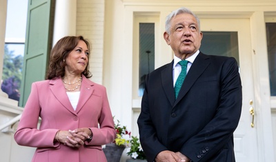 reuion de kamala harris y amlo