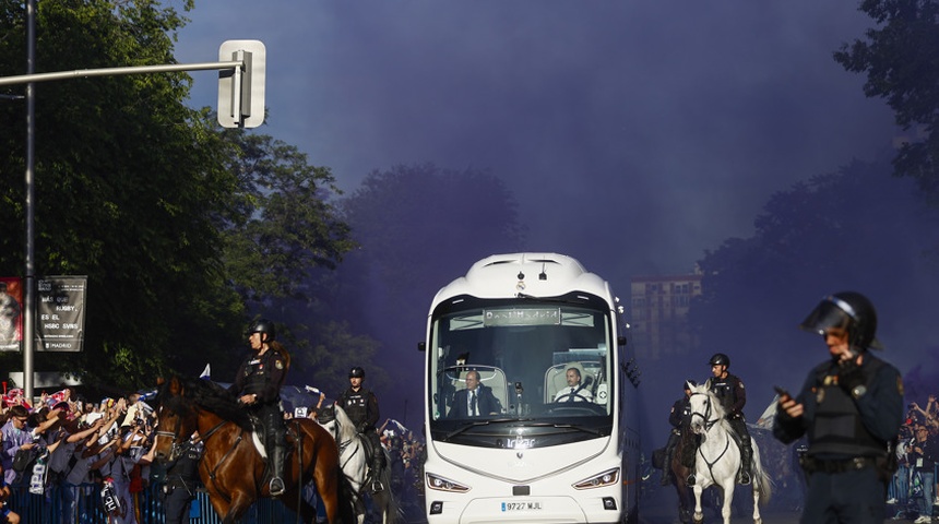 llegada real madrid inmediaciones santiago bernabeu