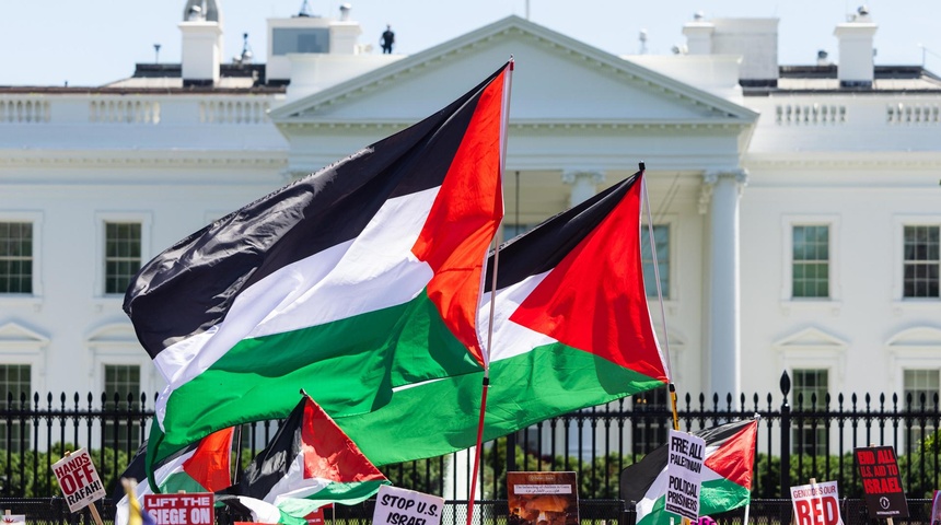 manifestantes propalestina afuera casa blanca