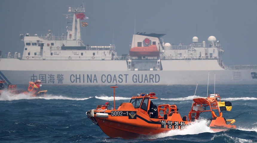 Fuerzas navales y aéreas de China y Rusia.