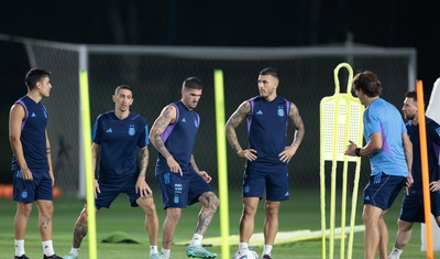 jugadores seleccion argentina entrenan mundial catar