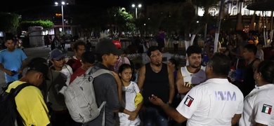 migrantes escapan centro migratorio