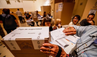 argentinos acuden votaciones general