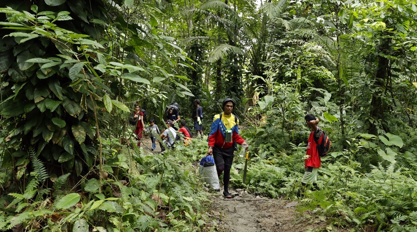 migrantes en la selva darien panama