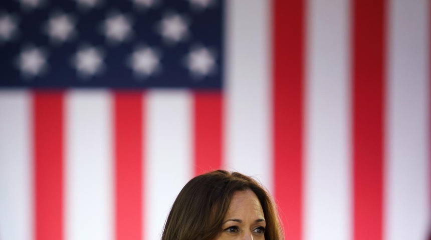 kamala harris ataque trump