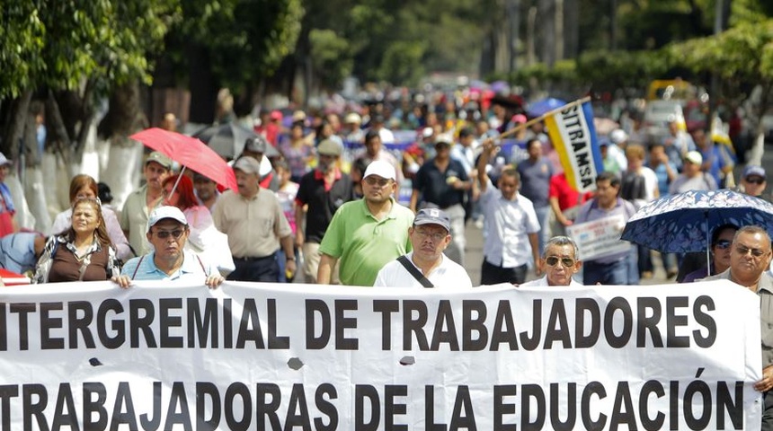 maestros el salvador convocan protestas aumento salarial