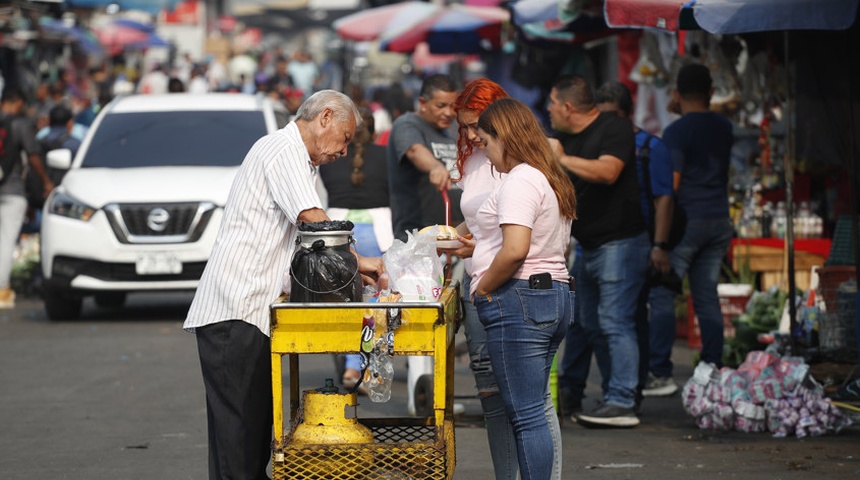 bukele asume presidencia contraste seguridad economia