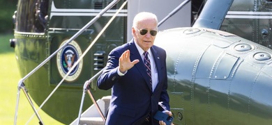 biden respalda eliminar impuestos propinas