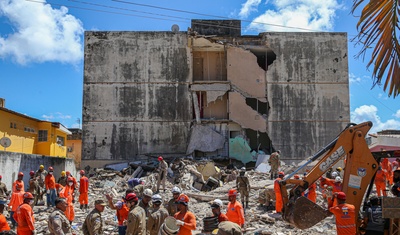 desplome de edificio en brasil