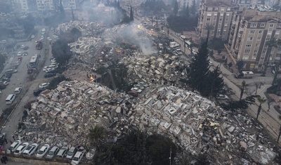 muertos en tuquia y siria por terremotos