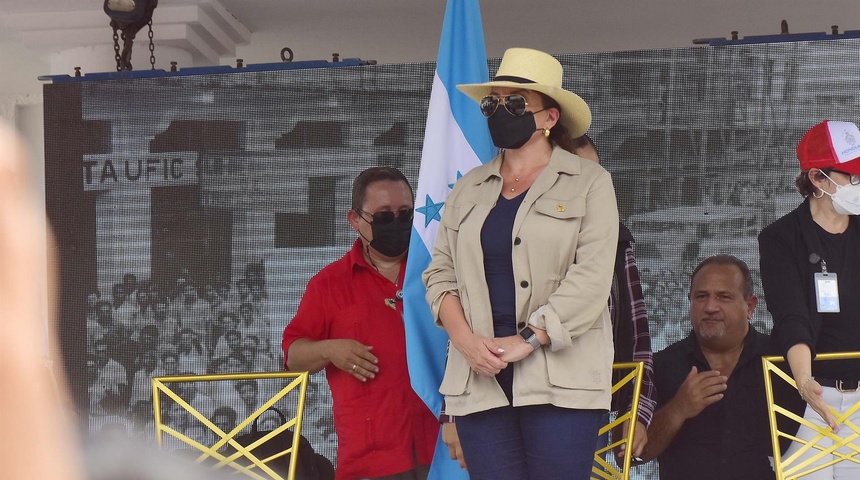 xiomara castro presidenta honduras emergencia lluvias