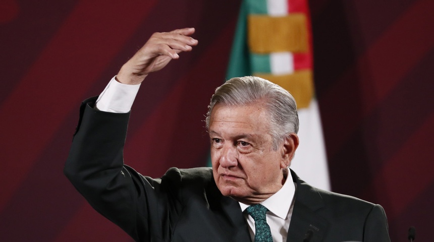 lopez obrador militariza mexico