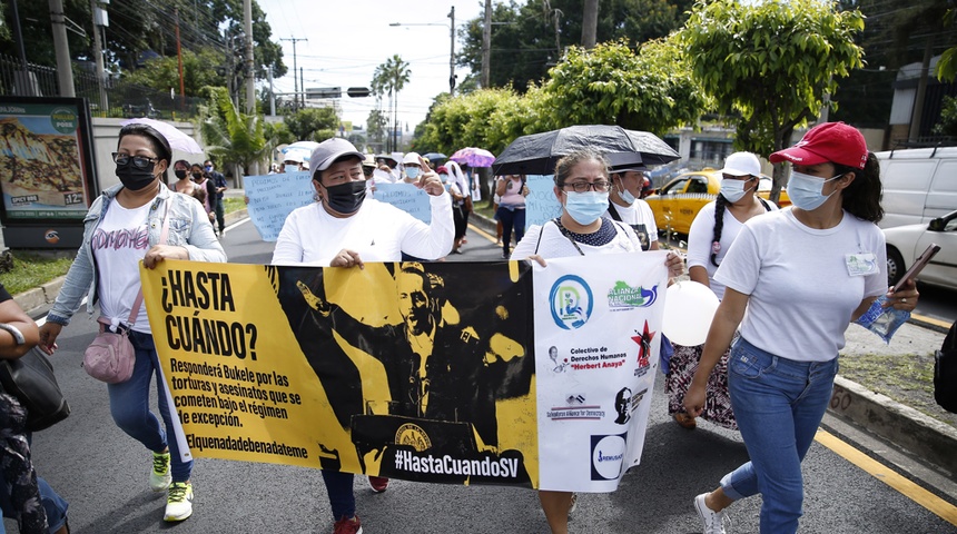 protesta familia presos el salvador