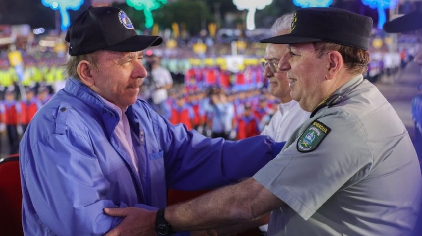 daniel ortega julio cesar aviles ejercito nicaragua