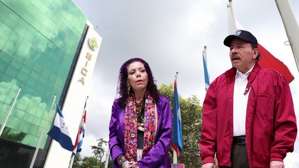 presidente daniel ortega vicepresidenta rosario murillo sica