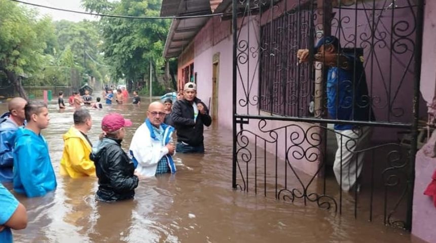 frente frio y efectos de la tormenta tropical sara