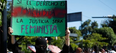 mujeres marcha día internacional eliminación violencia mujeres