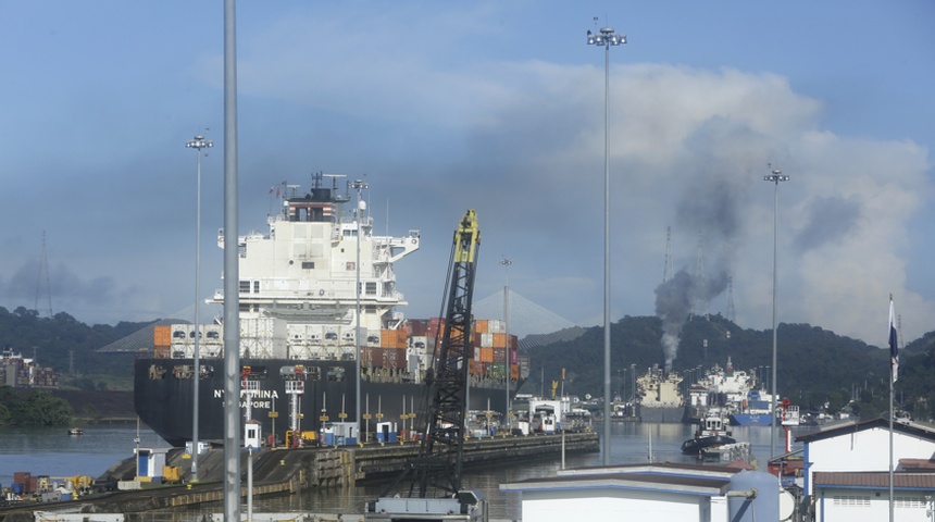 canal panama barcos comercio