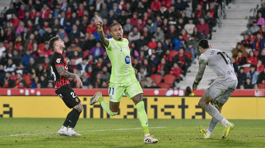 futbolista brasileno raphinha barcelona