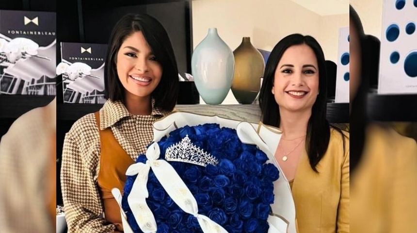 Sheynnis Palacios es recibida por la nicaragüense Maureen Porras, concejal de la ciudad de Doral