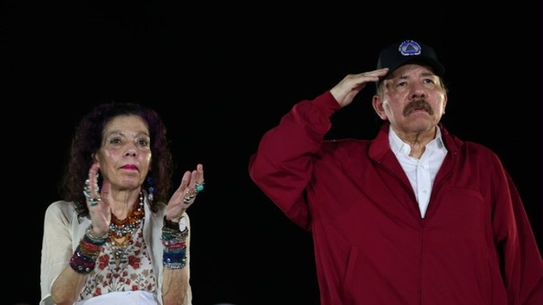 ortega murillo desfile militar managua nicaragua