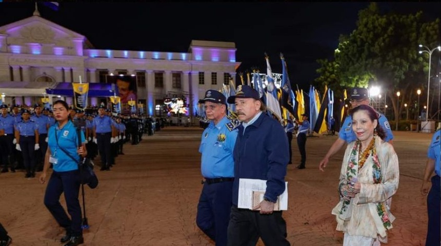 Rosario Murillo ataca a iglesia y a obispo Báez por pedir que dictadores reconozcan sus delitos