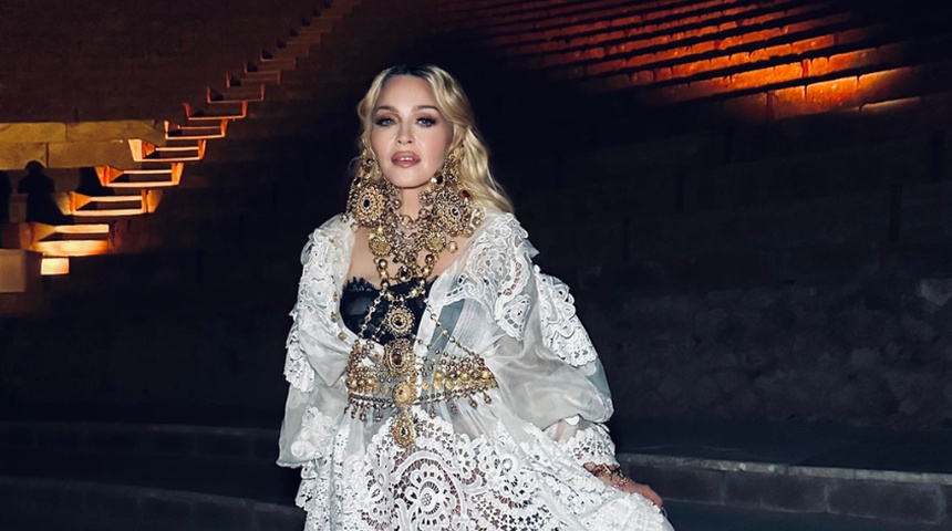 Madonna se regaló una visita nocturna a Pompeya y donó 250.000 euros a proyecto teatral