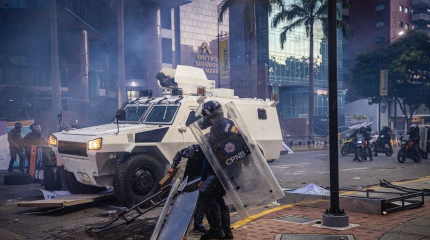 Al menos seis muertos en las protestas de Venezuela, según la ONG Foro Penal