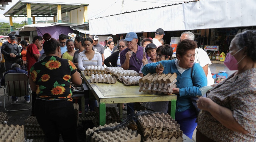 Crear mejores empleos, el gran desafío de Honduras para reducir la informalidad laboral