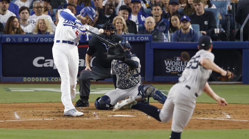 Los Dodgers vuelven a ganar a los Yanquis, pero viven agonía por posible lesión de Ohtani