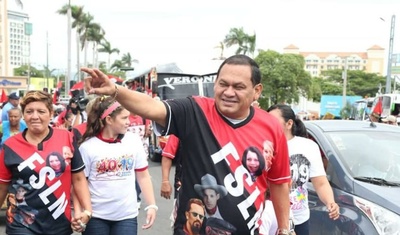 juan caldera camiseta fsln marcha managua