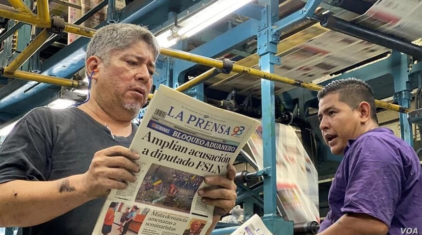 SIP critica a Daniel Ortega por bloqueo del papel al Diario La Prensa