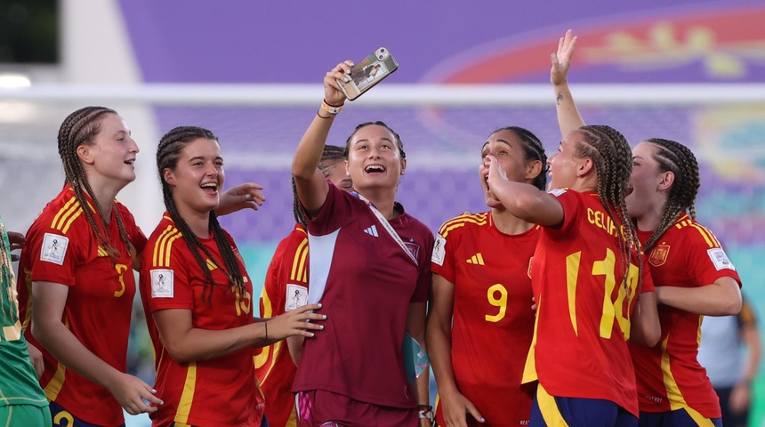 Inglaterra busca sorprender a una imparable España en las semifinales del Mundial Sub-17