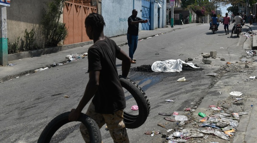 Al menos siete muertos aparecen en las calles de Petion-ville, en Puerto Príncipe