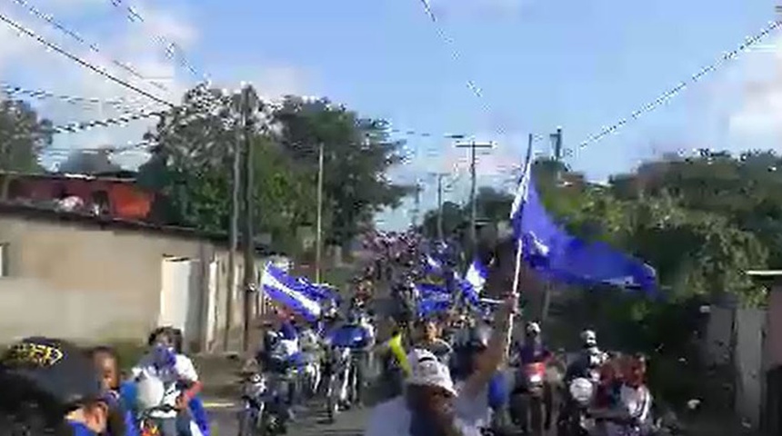 Atacan caravana azul y blanco en Estelí