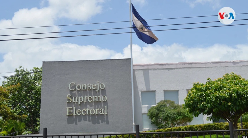 Fiscal general y magistrados del CSE de la dictadura violan Ley Electoral, denuncia abogada