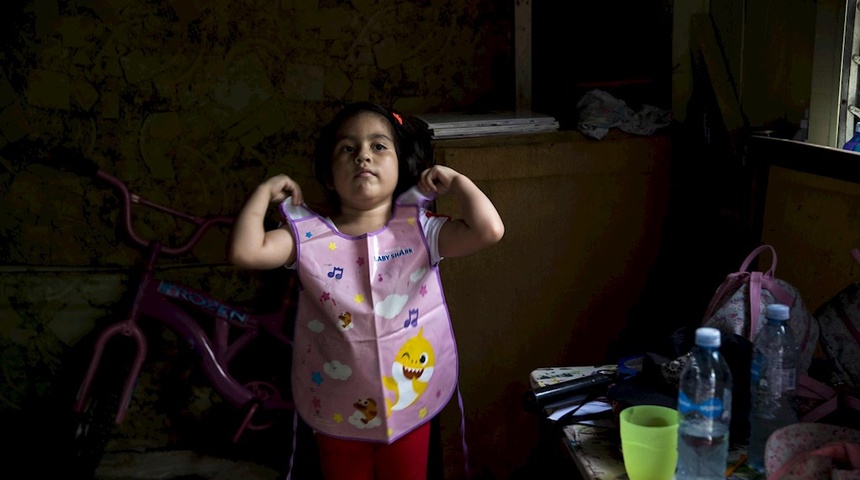 Kassandra, la niña nicaragüense que pinta para vencer al cáncer