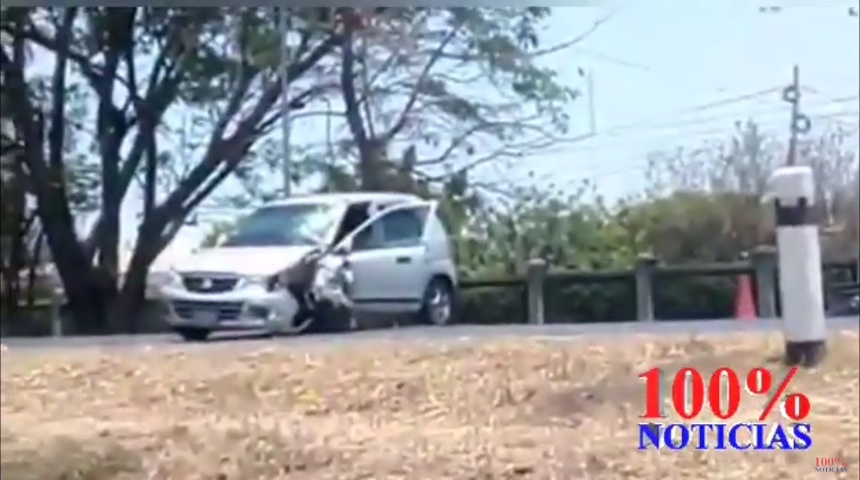 Pareja de motociclistas mueren tras fuerte accidente de tránsito en Chinandega