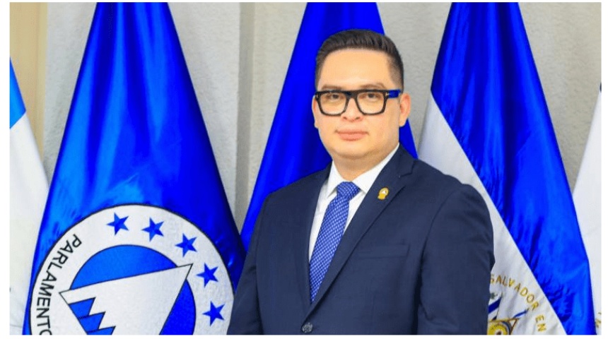 El salvadoreño Carlos Hernández presidirá el Parlamento Centroamericano (Parlacen)